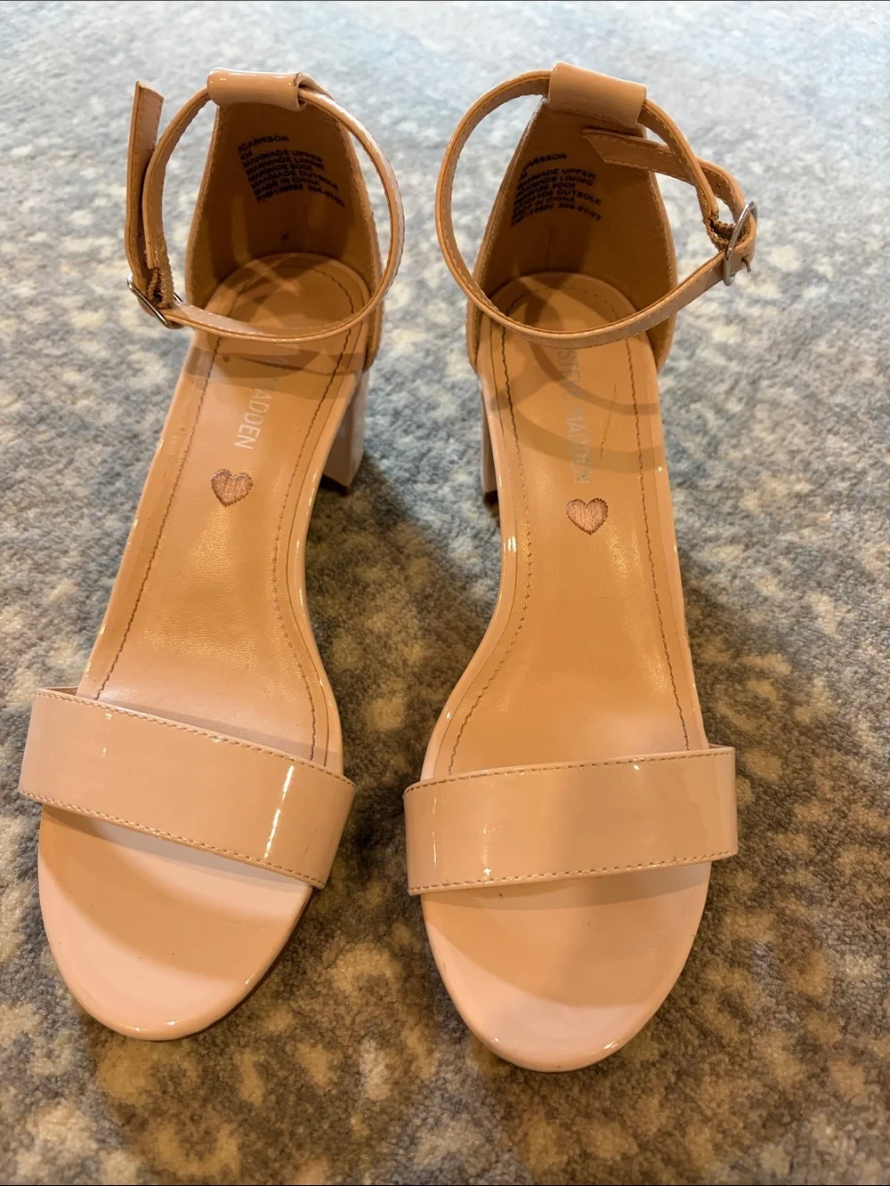 Steve Madden Kids Nude Ankle Strap Block Heel Sandals size 4 big girl